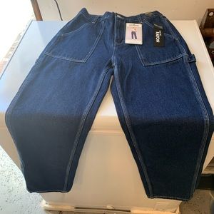 Hi, i am selling a pair of carpenter jeans by Simple Society.